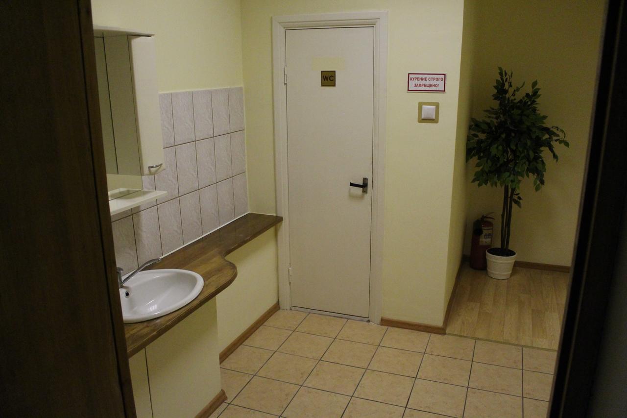 Rooms For Rent On Vokzal ブレスト エクステリア 写真